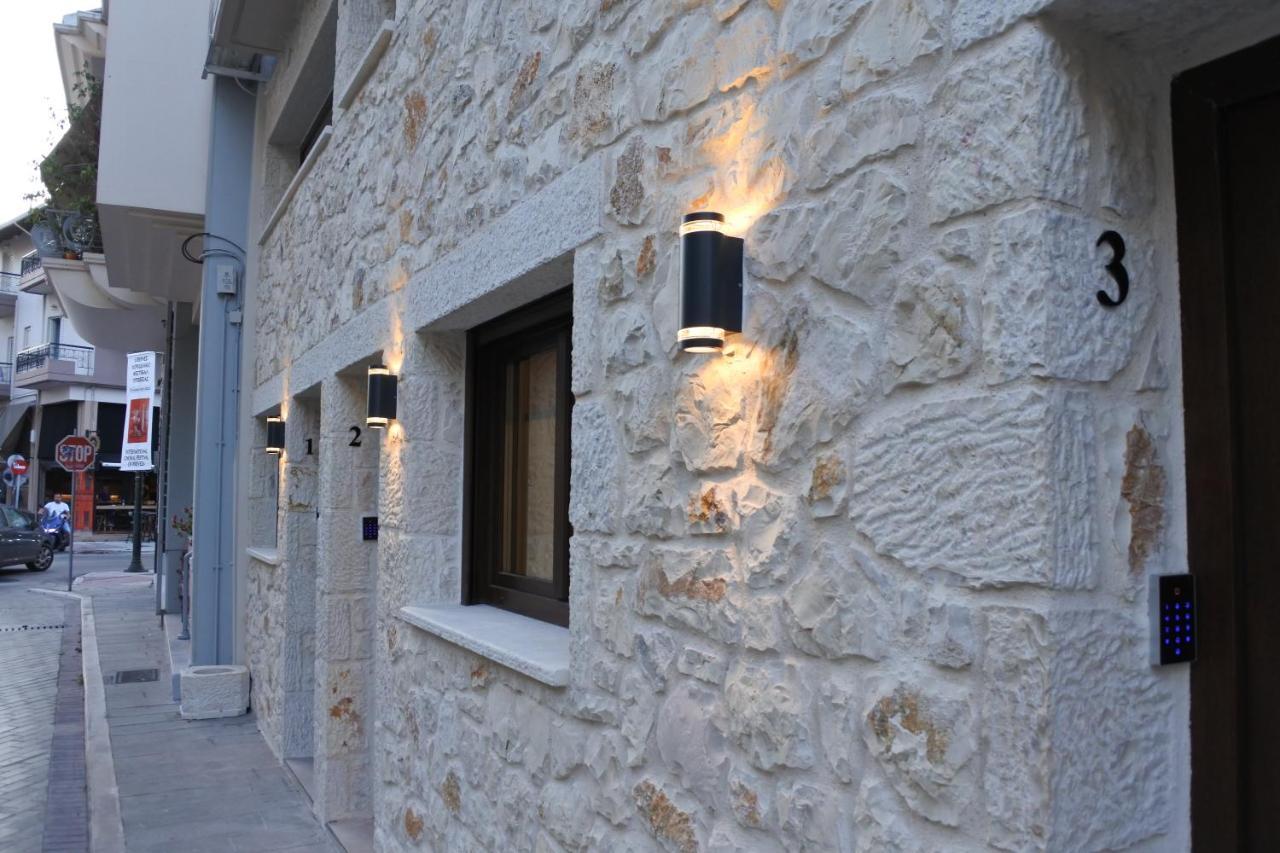 Apollo Luxury Suites Превеза Екстериор снимка